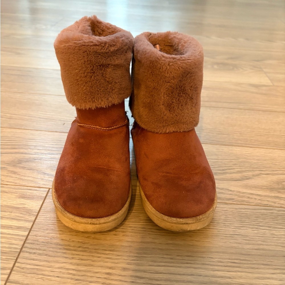 Cozy Brown Kids Boots